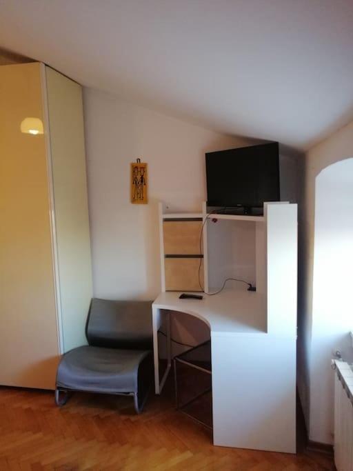 Spacious Attic Apartment Kandler Trieste Eksteriør bilde